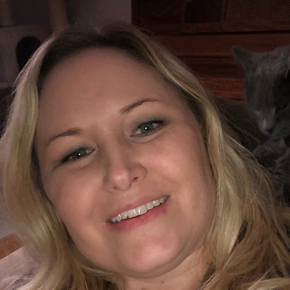 Meet your Posher, Melissa